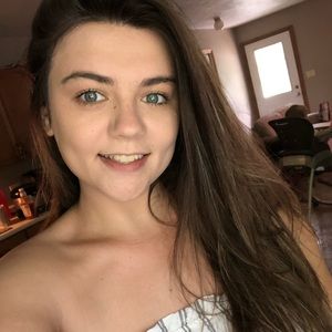 Meet your Posher, Sierra